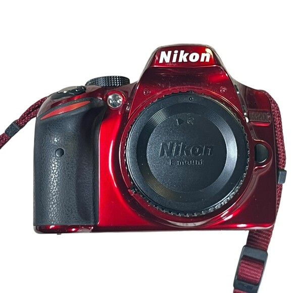 EXC++ RED Nikon D3200 Digital SLR Camera Body Only - Picture 3 of 16